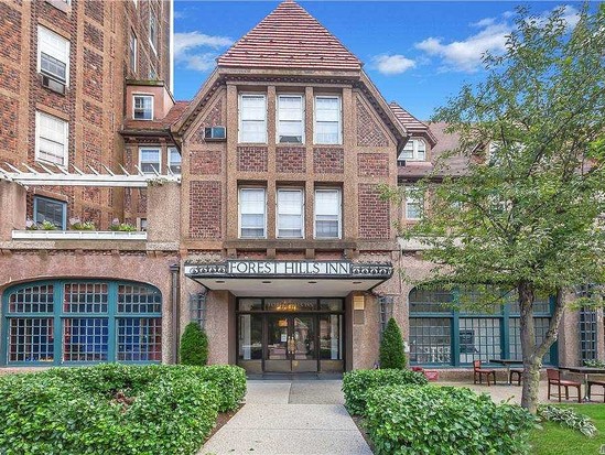 Condo for Sale Forest Hills, Queens