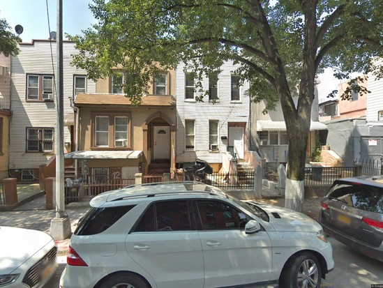 Multi-family for Pre-foreclosure / auction Bedford Stuyvesant, Brooklyn