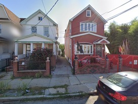 Home for Pre-foreclosure / auction South Richmond Hill, Queens