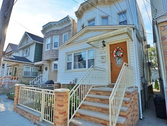 Single-family for Sale Richmond Hill, Queens