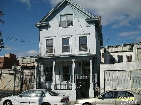 Multi-family for Sale Richmond Hill, Queens