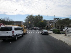 Home for Pre-foreclosure / auction Canarsie, Brooklyn