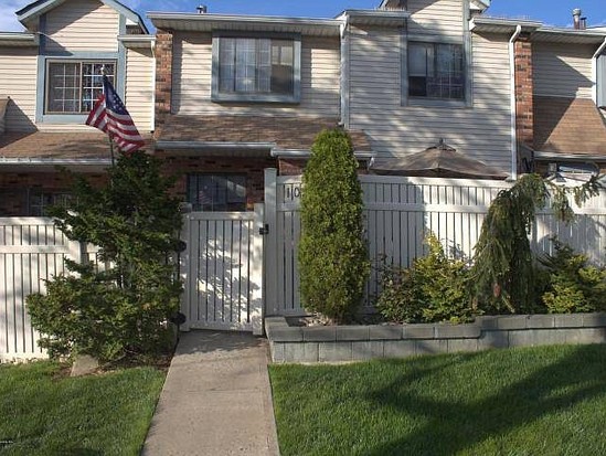 Townhouse for Contingent New Springville, Staten Island