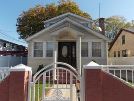 Home for Pre-foreclosure / auction Queens Village, Queens