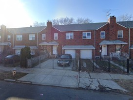 Home for Pre-foreclosure / auction Hollis, Queens