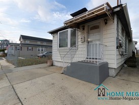 Home for Sale Broad Channel, Queens