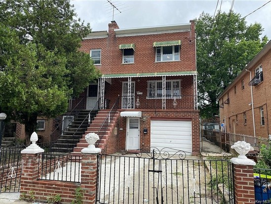 Multi-family for Sale Wakefield, Bronx