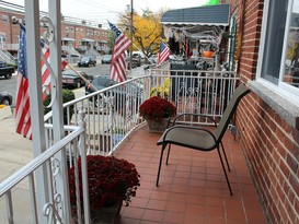 Home for Sale Throggs Neck, Bronx