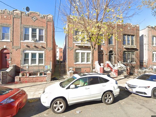 Multi-family for Pre-foreclosure Soundview, Bronx