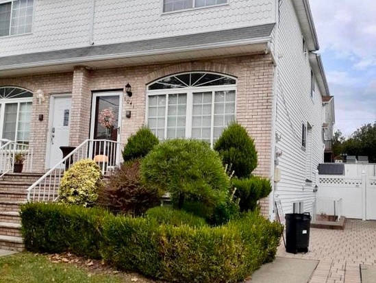 Single-family for Sale Rossville, Staten Island