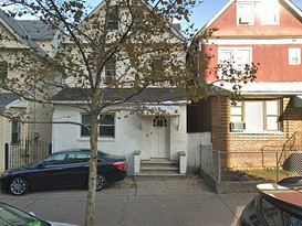 Home for Pre-foreclosure Corona, Queens