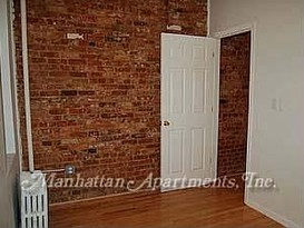 Home for Pre-foreclosure / auction Crown Heights, Brooklyn