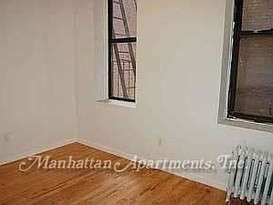 Home for Pre-foreclosure / auction Crown Heights, Brooklyn