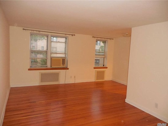 Condo for Sale Forest Hills, Queens