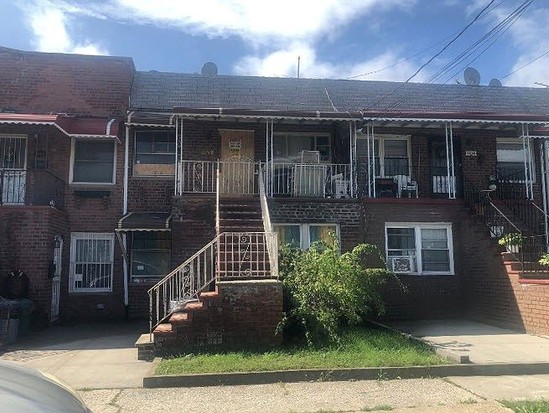 Single-family for Pre-foreclosure / auction Canarsie, Brooklyn