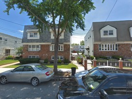 Home for Pre-foreclosure / auction Canarsie, Brooklyn