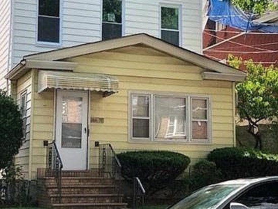 Multi-family for Sale Ozone Park, Queens