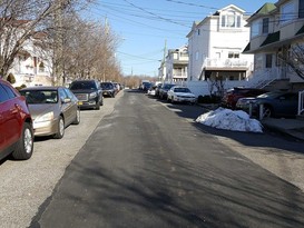 Home for Foreclosed Charleston, Staten Island