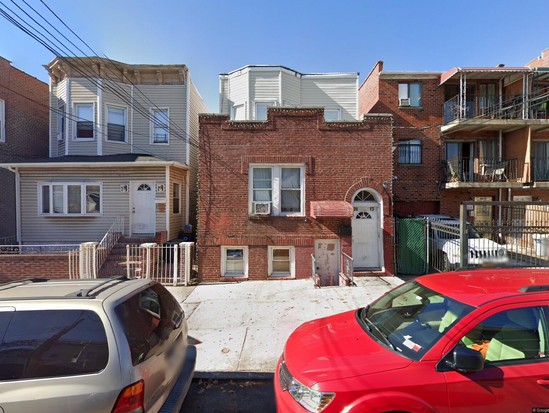 Multi-family for Pre-foreclosure / auction Corona, Queens