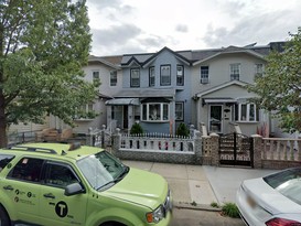 Home for Pre-foreclosure South Richmond Hill, Queens