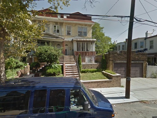 Single-family for Pre-foreclosure Borough Park, Brooklyn