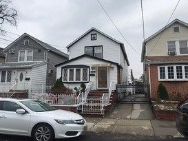 Home for Pre-foreclosure / auction South Richmond Hill, Queens