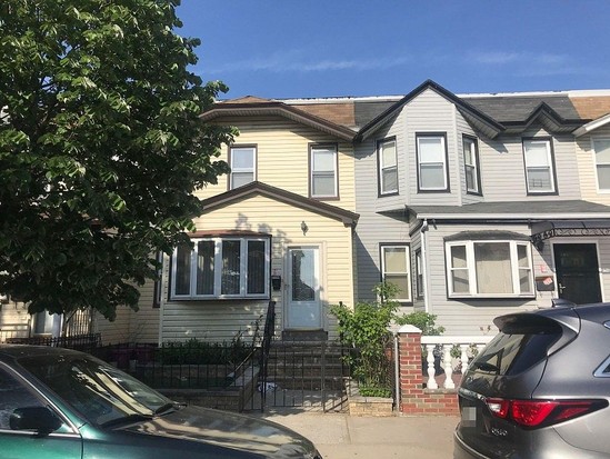 Single-family for Pre-foreclosure / auction South Richmond Hill, Queens