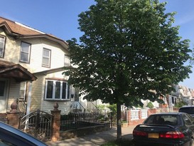 Home for Pre-foreclosure / auction South Richmond Hill, Queens