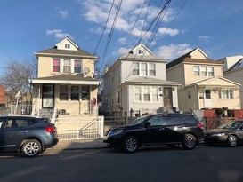 Home for Pre-foreclosure / auction Jamaica, Queens