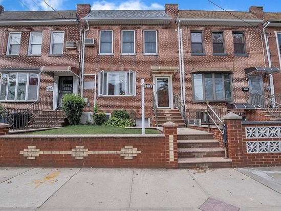 Single-family for Sale Dyker Heights, Brooklyn