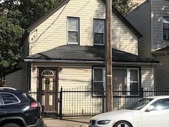 Single-family for Sale Jamaica, Queens