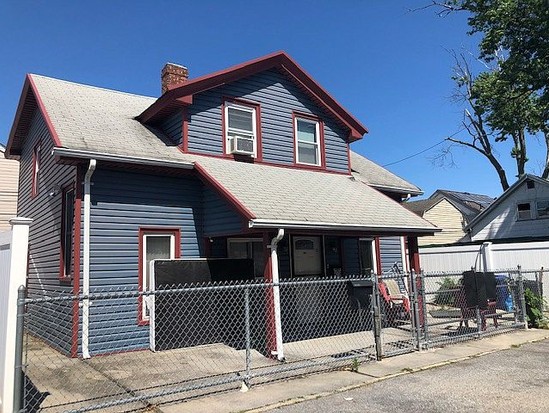 Single-family for Sale Gerritsen Beach, Brooklyn