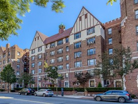 Home for Sale Forest Hills, Queens