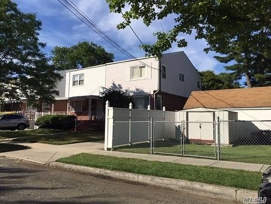 Townhouse for Sale St Albans, Queens