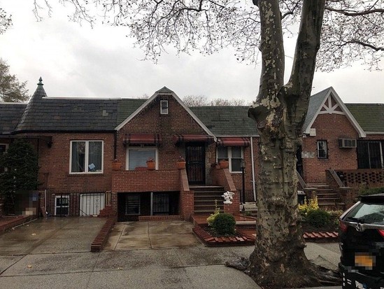 Single-family for Pre-foreclosure / auction East Flatbush, Brooklyn