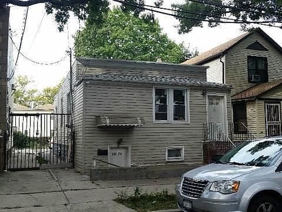 Single-family for Pre-foreclosure Jamaica, Queens