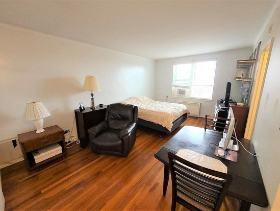 Condo for Sale Forest Hills, Queens