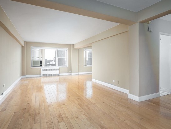 Condo for Sale Forest Hills, Queens