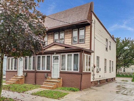 Single-family for Sale Jamaica, Queens