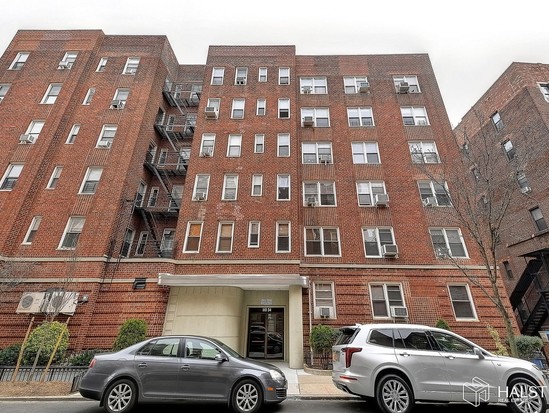 Condo for Sale Forest Hills, Queens