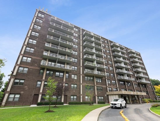 Condo for Sale Silver Lake, Staten Island