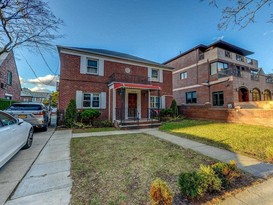 Home for Sale Forest Hills, Queens