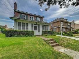 Home for Sale Forest Hills, Queens