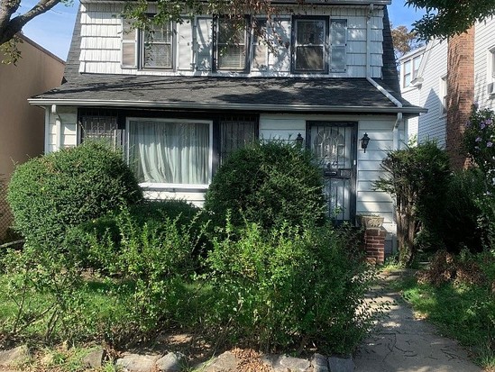 Single-family for Sale Richmond Hill, Queens