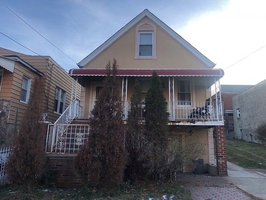 Single-family for Pre-foreclosure / auction Laconia, Bronx