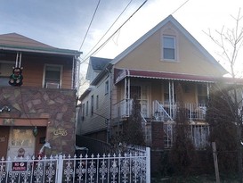 Home for Pre-foreclosure / auction Laconia, Bronx