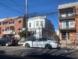 Home for Pre-foreclosure / auction Corona, Queens