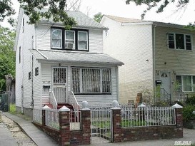 Home for Pre-foreclosure / auction Jamaica, Queens