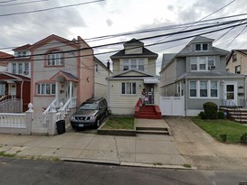 Home for Pre-foreclosure / auction South Richmond Hill, Queens