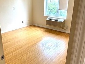 Home for Pre-foreclosure / auction North Corona, Queens